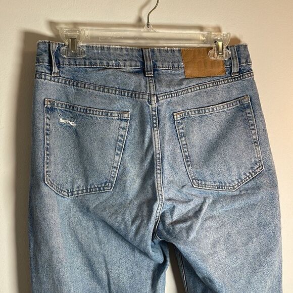 EUC H&M Denim Light Wash Ankle Aztec Pinstripe Distressed Design Jeans 28/6 - Picture 6 of 9